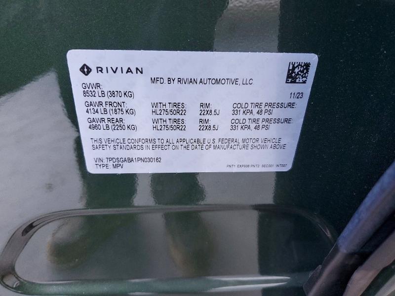 7PDSGABA1PN030162 2023 Rivian R1S photo no. 13