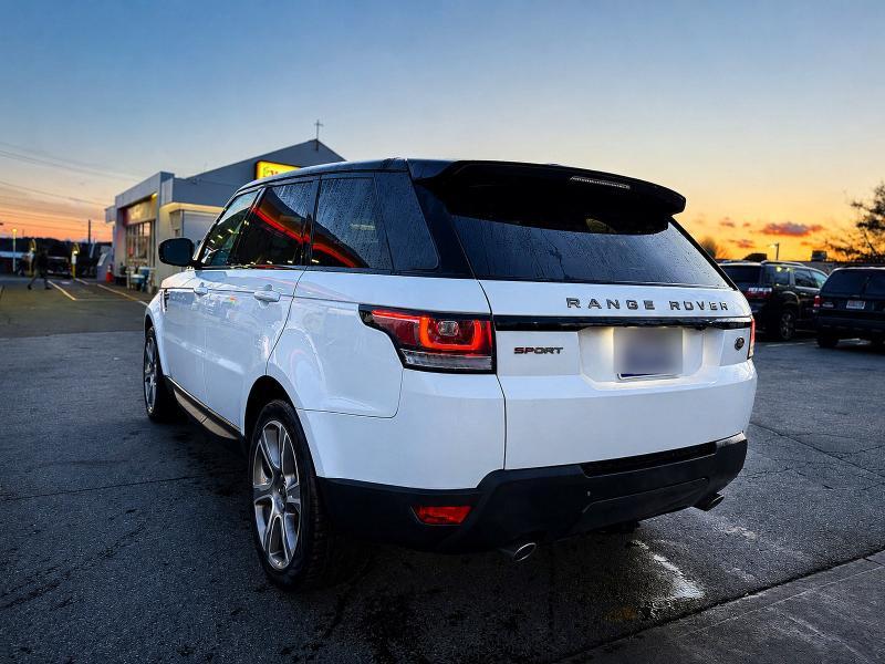 SALWR2VF5FA522143 2015 Land Rover Range Rover photo no. 3
