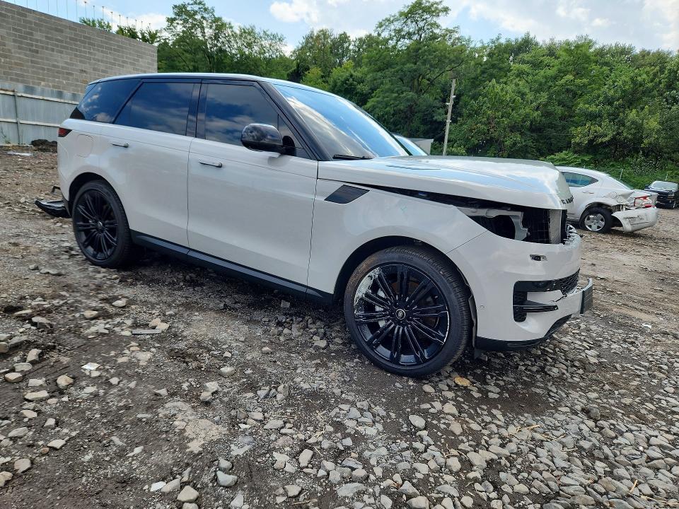SAL1P9EU8SA488555 2025 Land Rover Range Rover photo no. 4