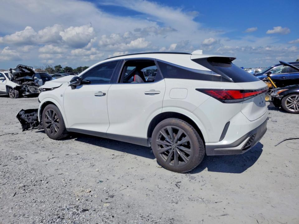 2T2BAMCA1RC058294 2024 Lexus RX photo no. 2