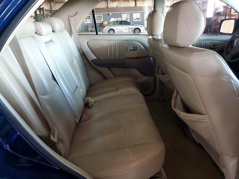 JTJGF10UX30150558 2003 Lexus RX photo no. 10