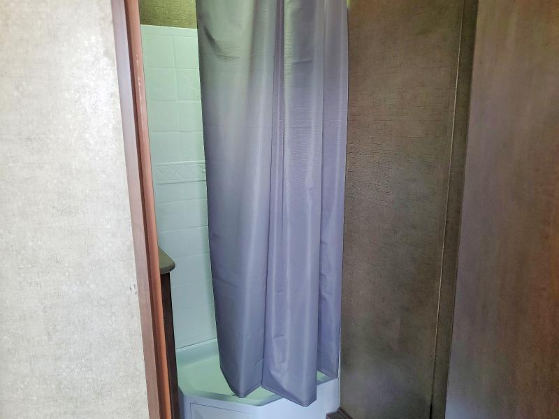 5UYRS2721HR022675 2017 Other Rv Trailers photo no. 9