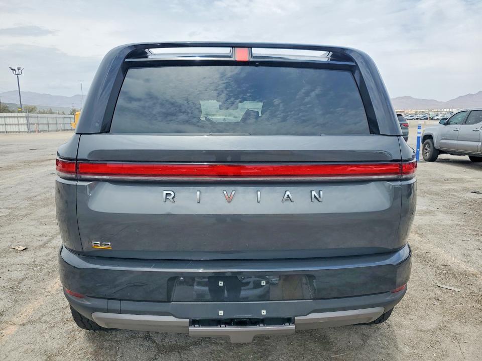 7PD2EAAB1VN001127 2027 Rivian R2 photo no. 6