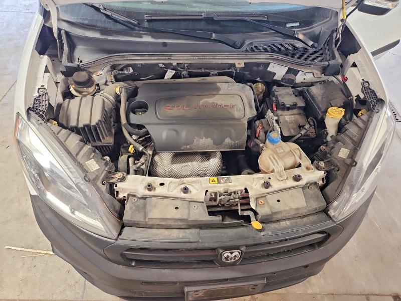 2016 RAM Promaster — VIN ZFBERFAT4G6B37219, şəkil 12