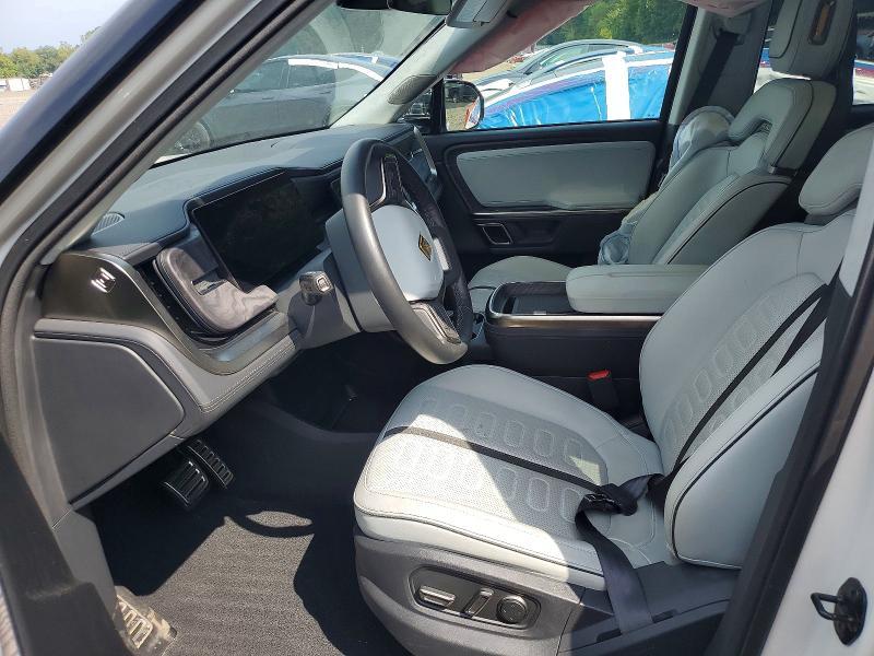 7PDSGABA3PN019549 2023 Rivian R1S photo no. 7