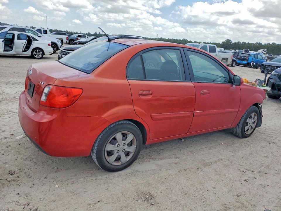 KNADH4A38B6864740 2011 KIA Rio photo no. 3