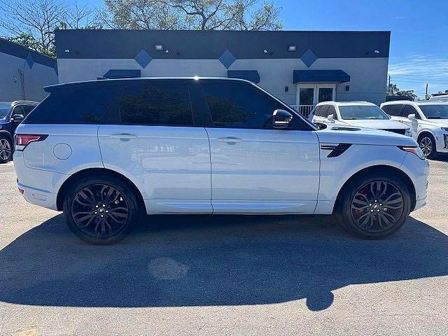 SALWV2FV4HA678579 2017 Land Rover Range Rover photo no. 13