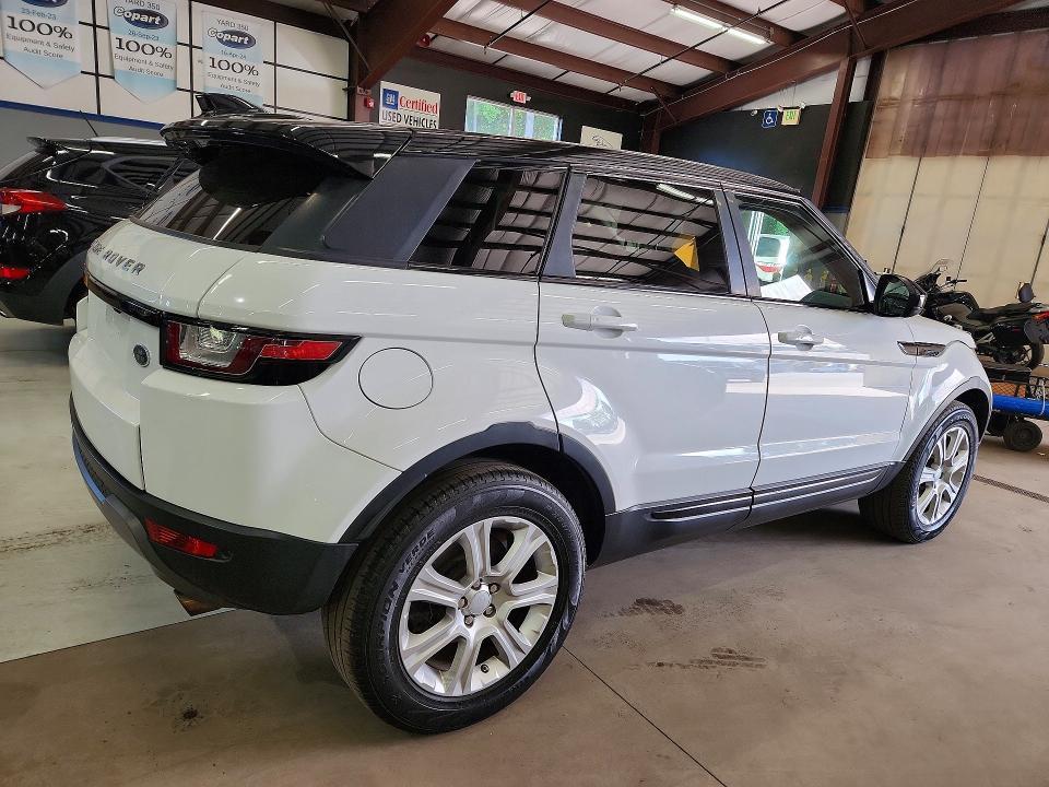 SALVP2BG9HH179538 2017 Land Rover Range Rover photo no. 3