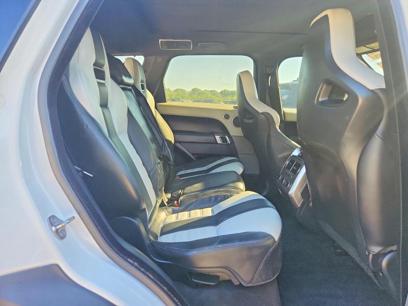 2017 Land Rover Range Rover — VIN SALWZ2FE9HA129352, фото 11