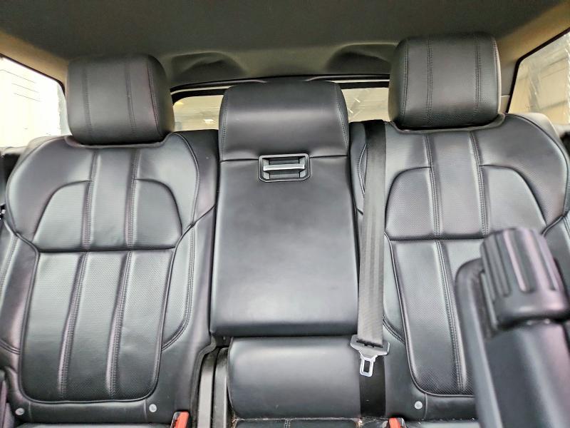 SALWR2EF2GA101398 2016 Land Rover Range Rover photo no. 10