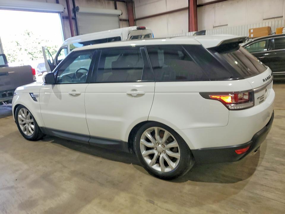SALWR2FV8HA178090 2017 Land Rover Range Rover photo no. 2