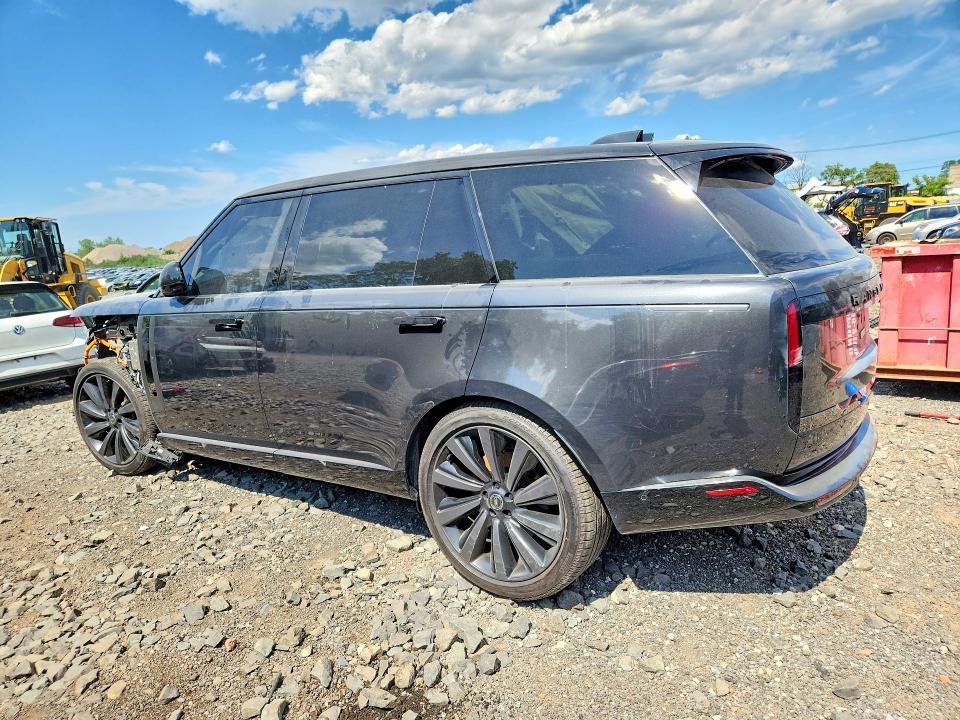 SALKZBF90SA261716 2025 Land Rover Range Rover photo no. 2
