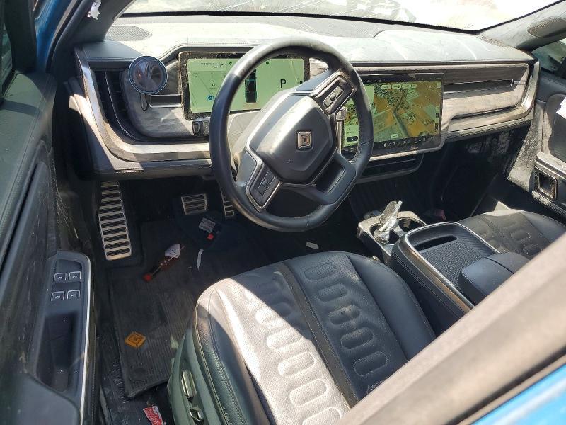 7FCTGAAL4NN000353 2022 Rivian R1T photo no. 8