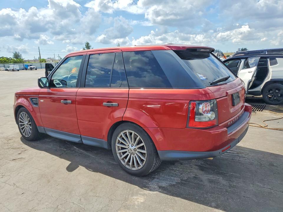 SALSF2D42BA700415 2011 Land Rover Range Rover photo no. 2