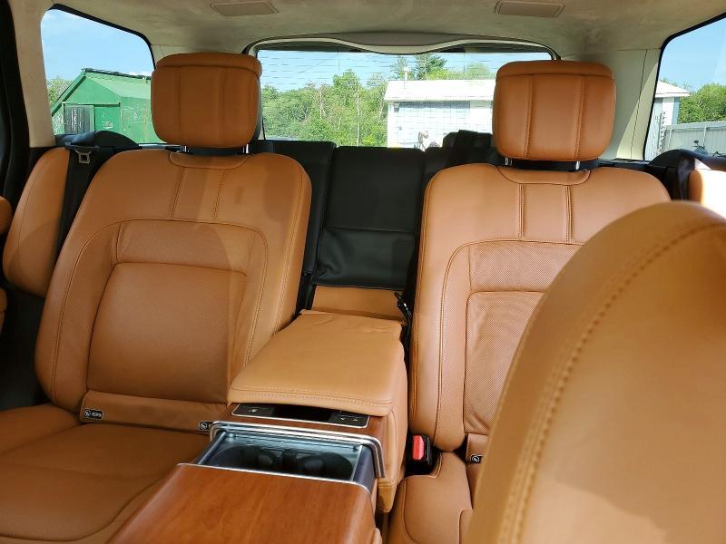 SALGV2RE2JA503320 2018 Land Rover Range Rover photo no. 10