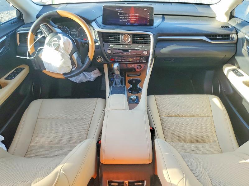 2T2HZMAA9MC197619 2021 Lexus RX photo no. 8