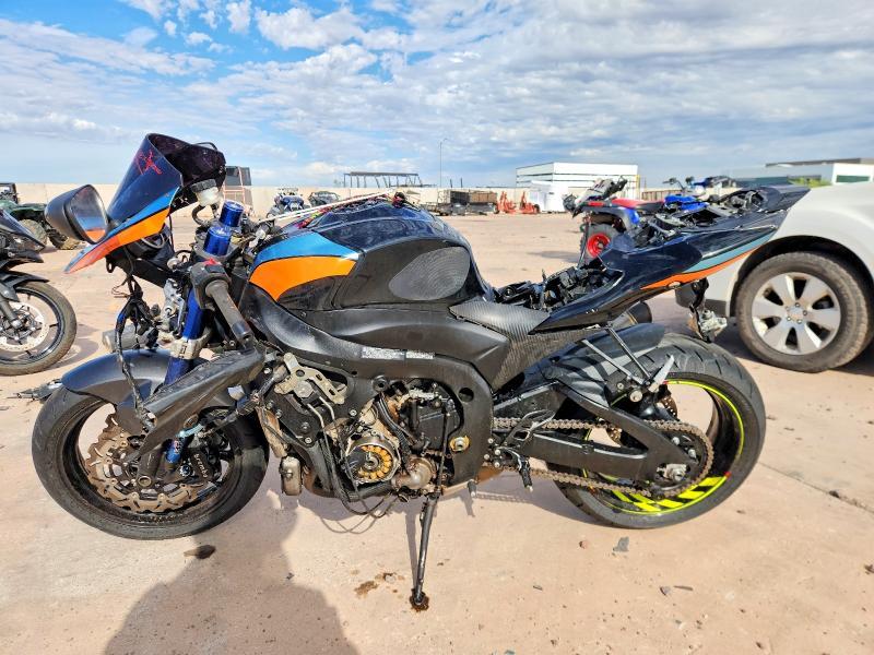 JS1GT78A0G2100992 2016 Suzuki GSX-R1000 photo no. 3