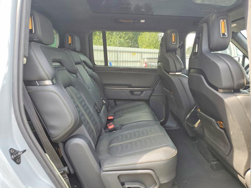 7PDSGBBA1SN047509 2025 Rivian R1S photo no. 11