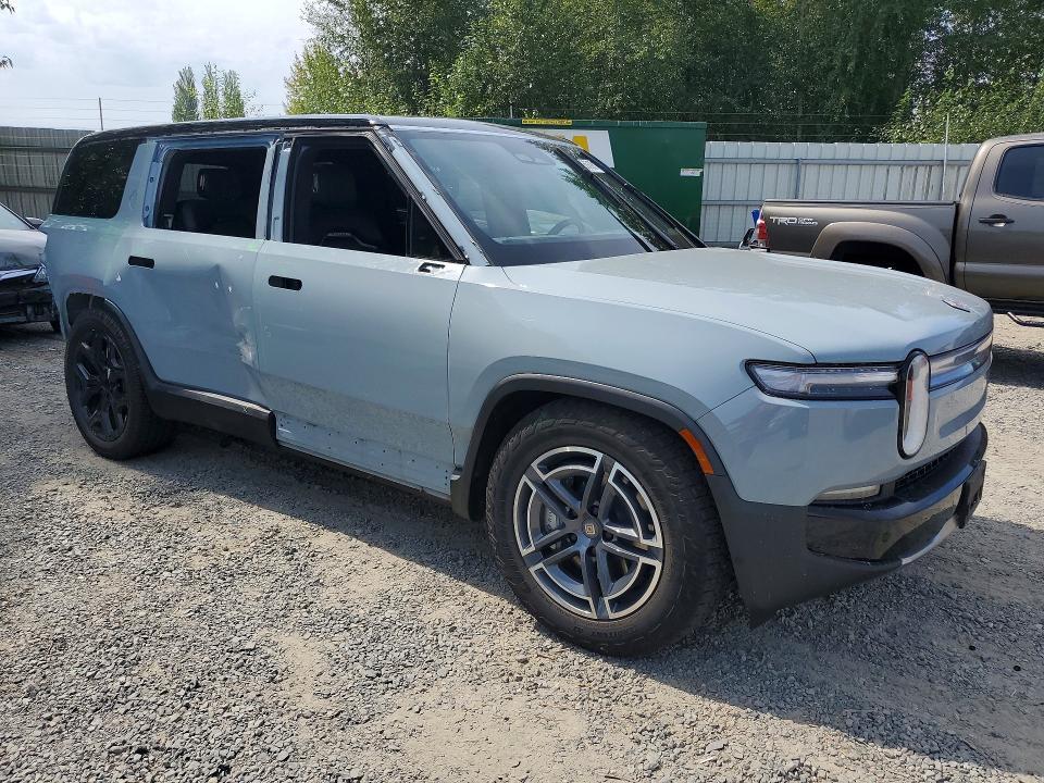 7PDSGBBA1SN047509 2025 Rivian R1S photo no. 4