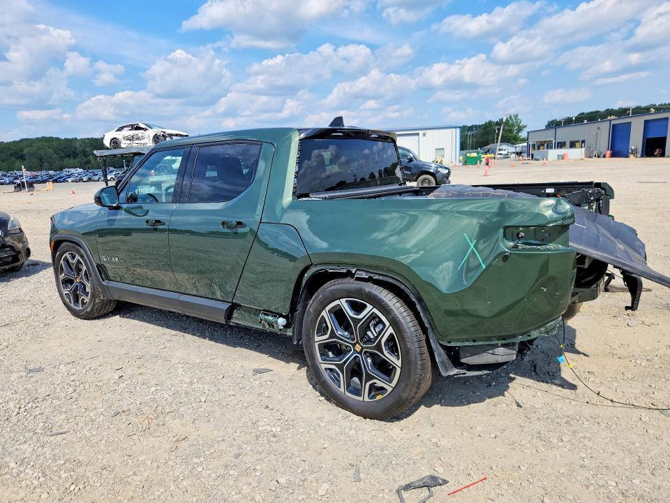 2025 Rivian R1T — VIN 7FCTGBAA1SN039773, фото 2