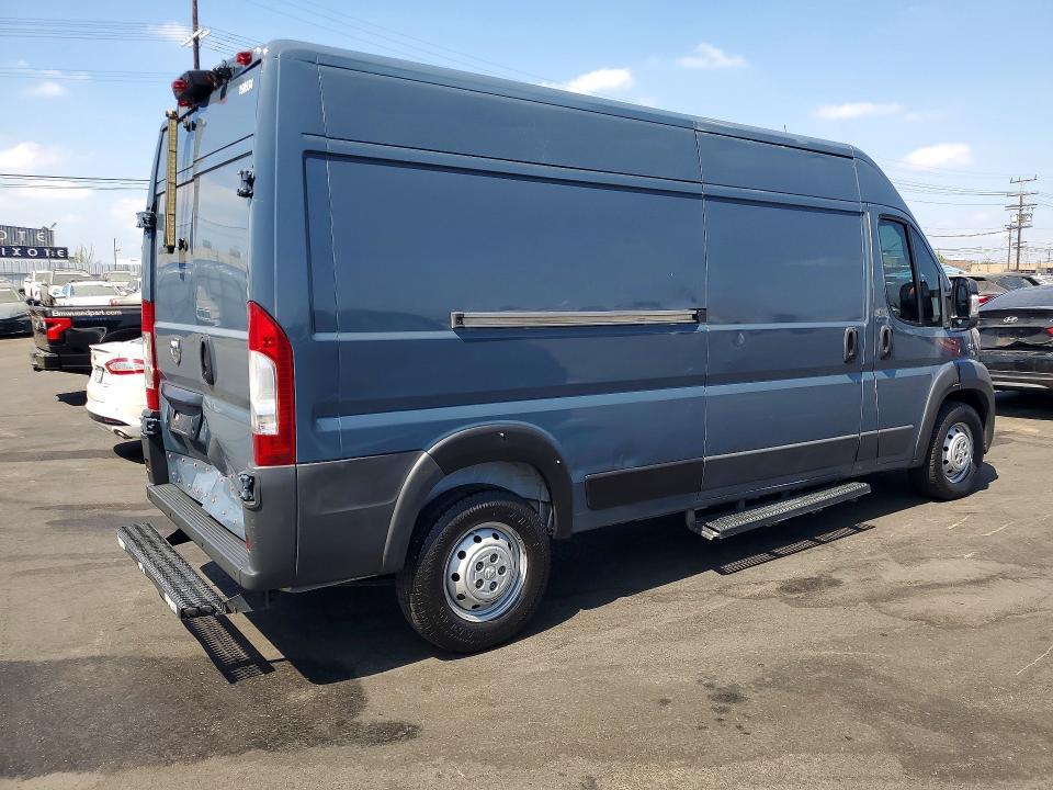 3C6TRVDG2JE160663 2018 RAM Promaster photo no. 3
