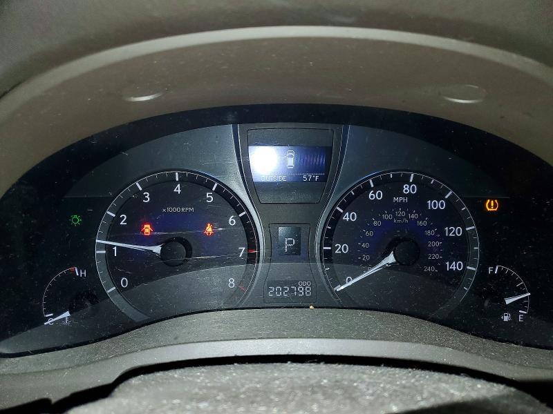 2T2BK1BA6AC063086 2010 Lexus RX photo no. 9