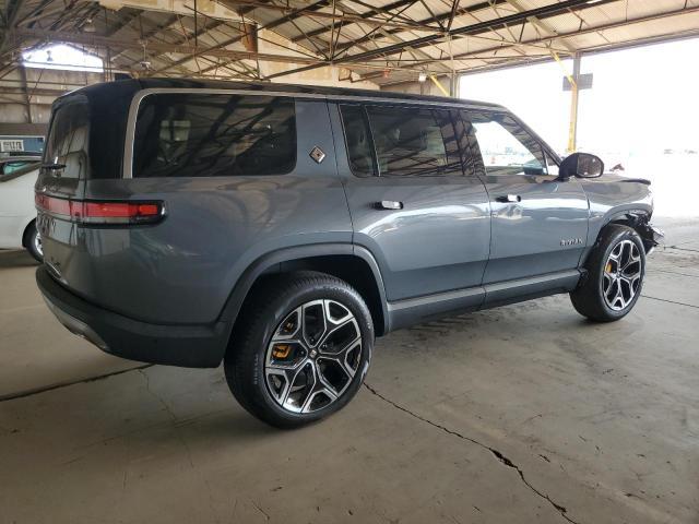 7PDSGABA9PN007163 2023 Rivian R1S photo no. 3