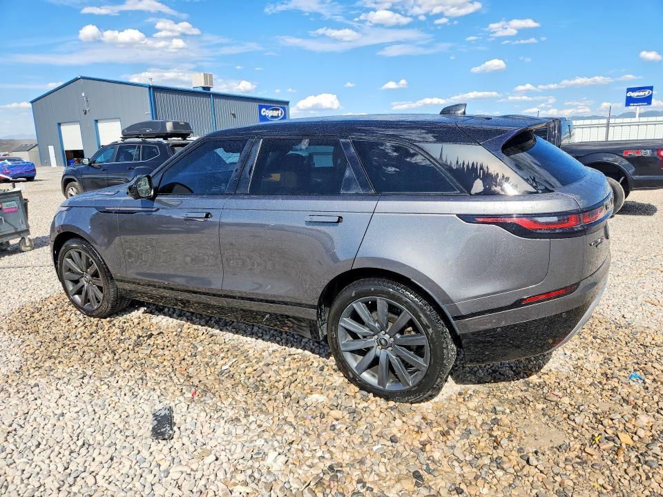 2018 Land Rover Range Rover — VIN SALYM2RV4JA717538, фото 2