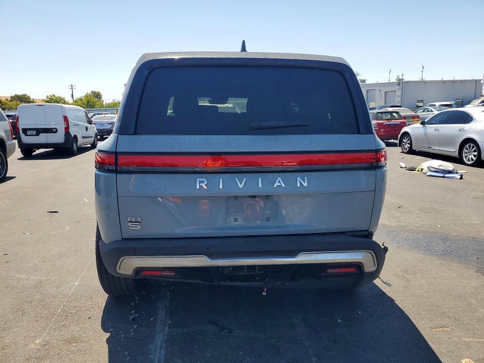 7PDSGBBA2PN016650 2023 Rivian R1S photo no. 6