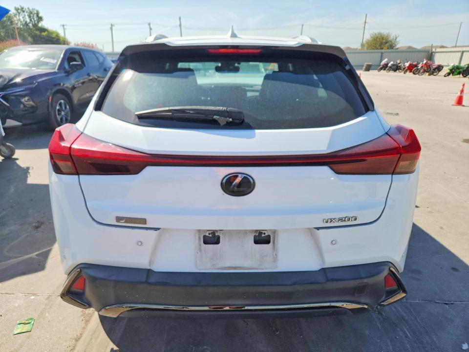 JTHY3JBH0K2007877 2019 Lexus UX photo no. 6