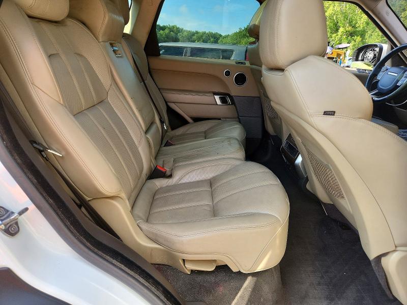 SALWR2FV0HA692936 2017 Land Rover Range Rover photo no. 10