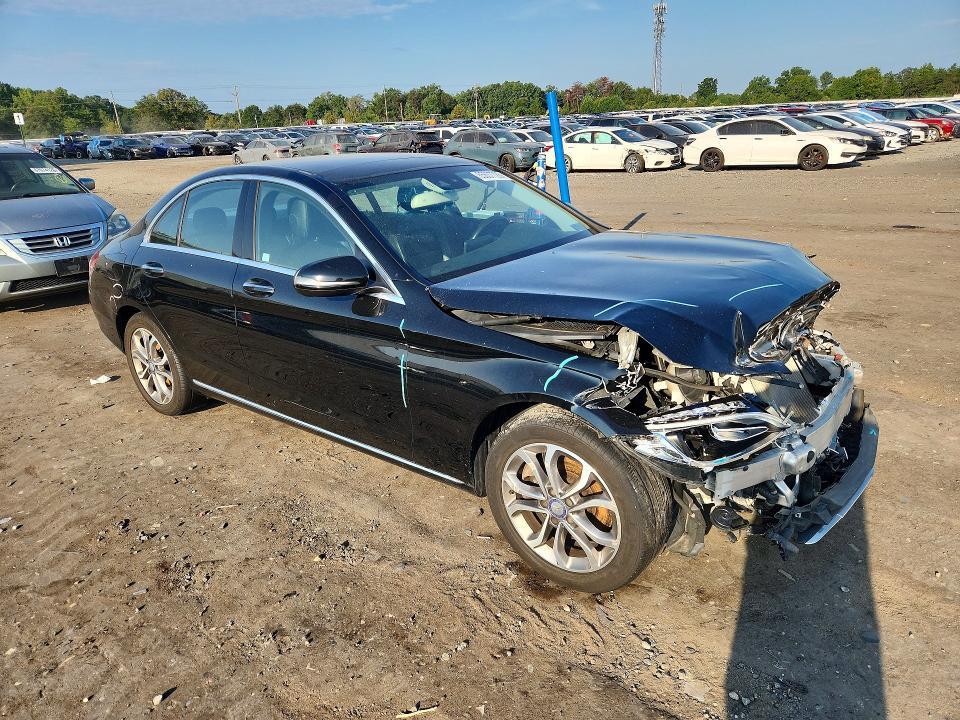 2017 Mercedes-Benz C-Class — VIN 55SWF4KB8HU202806, şəkil 4