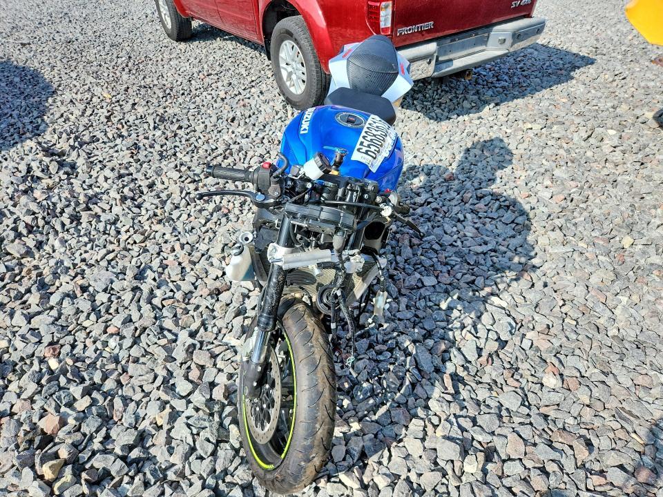 JS1GN7FAXP7100417 2023 Suzuki GSX-R600 photo no. 2
