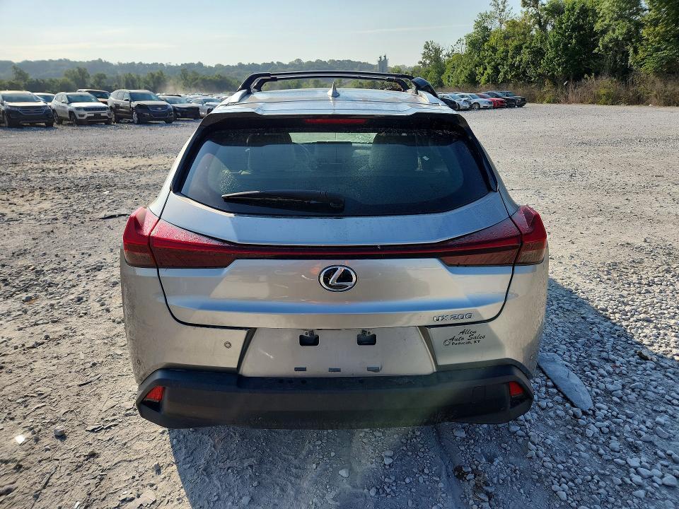 2022 Lexus UX — VIN JTHP3JBH2N2047748, şəkil 6