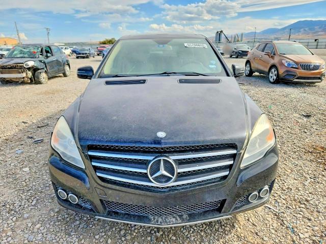4JGCB6FE7BA123851 2011 Mercedes-Benz R-Class photo no. 5