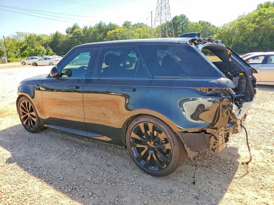 SAL1L9FU8TA638174 2026 Land Rover Range Rover photo no. 2
