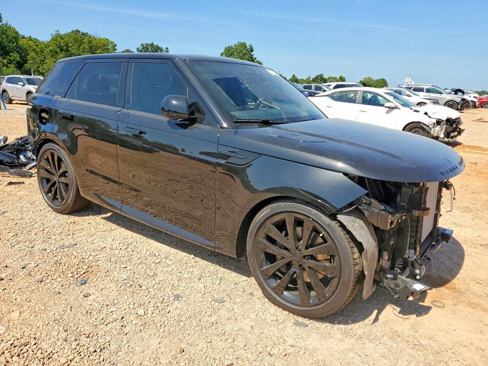 SAL1L9FU8TA638174 2026 Land Rover Range Rover photo no. 4