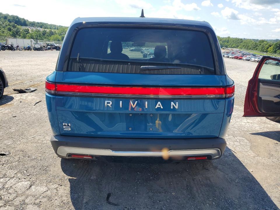7PDSGBBA0SN048375 2025 Rivian R1S photo no. 6