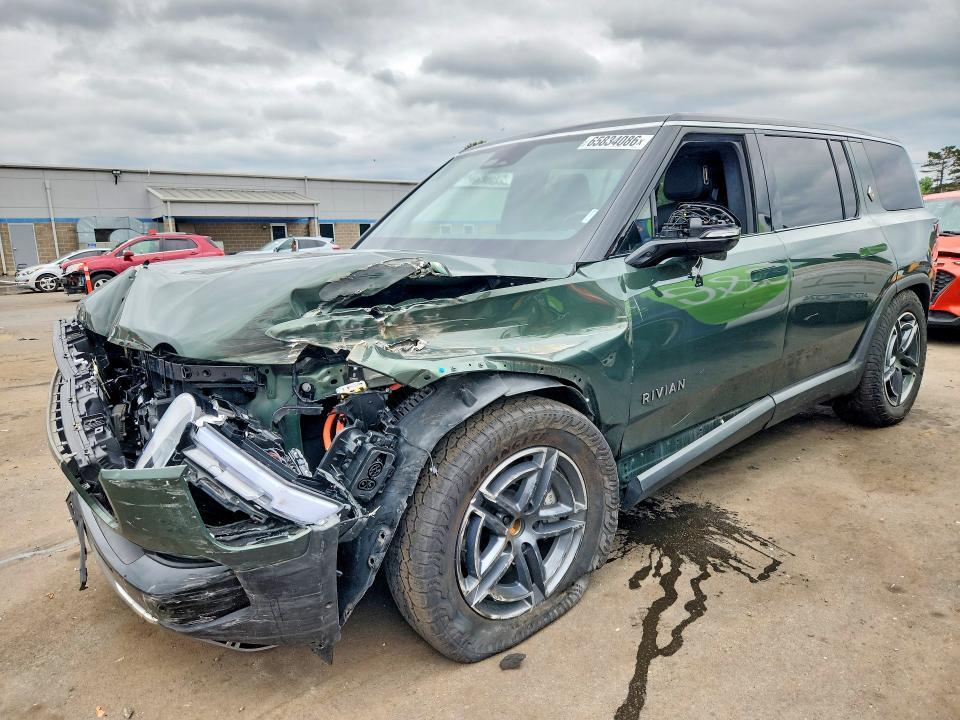 7PDSGBBA6SN048669 2025 Rivian R1S photo no. 1