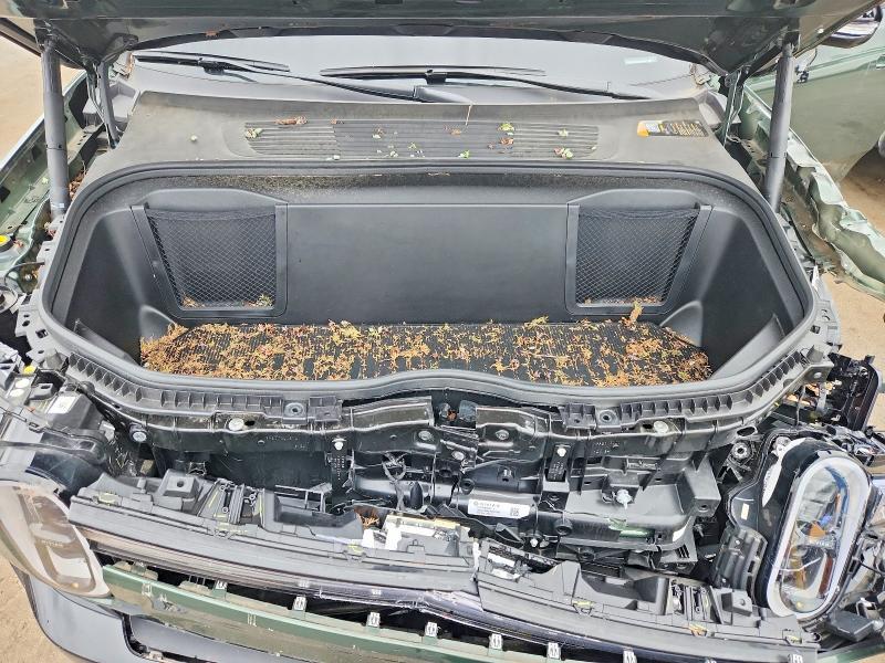 7PDSGBBA6SN048669 2025 Rivian R1S photo no. 12