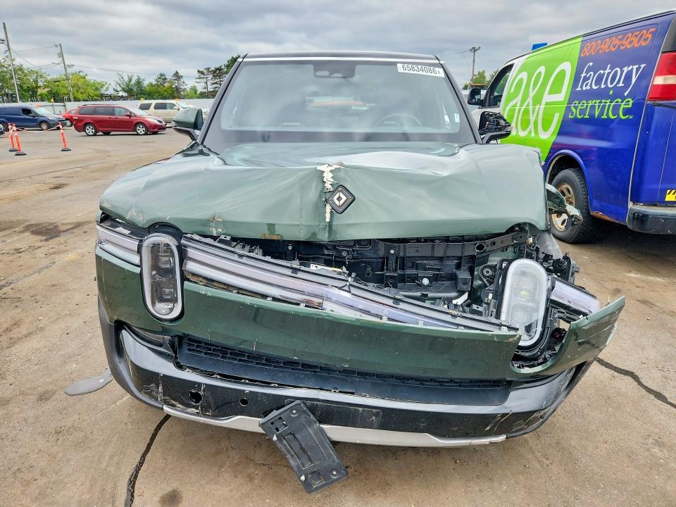 7PDSGBBA6SN048669 2025 Rivian R1S photo no. 5