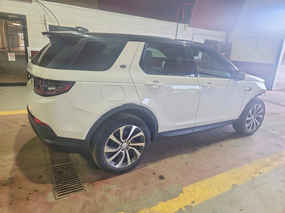 SALCP2FX2NH912476 2022 Land Rover Discovery photo no. 3