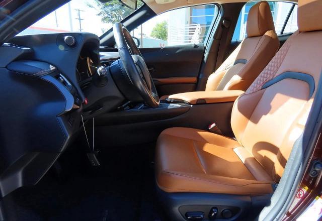JTHY3JBH0K2013596 2019 Lexus UX photo no. 9