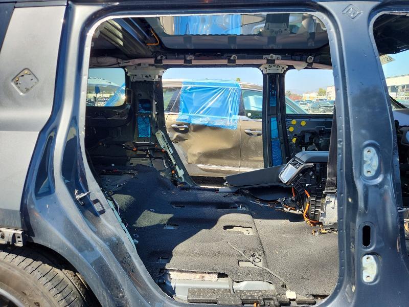 7PDSGCBP6SN057964 2025 Rivian R1S photo no. 11