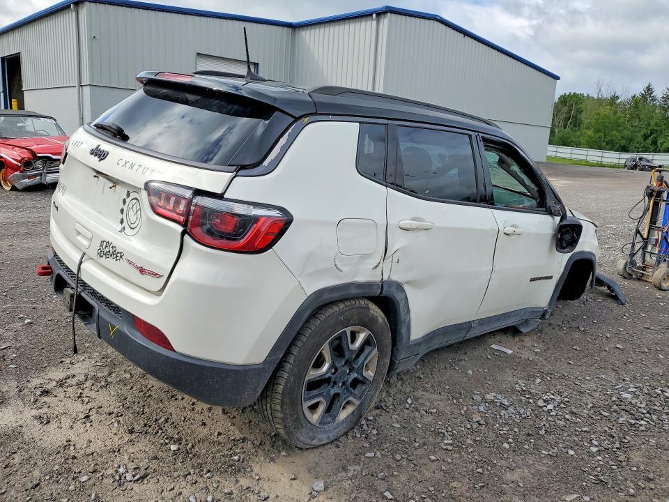2017 Jeep Compass — VIN 3C4NJDDB5HT646476, şəkil 3
