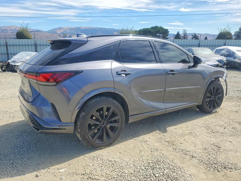 2023 Lexus RX — VIN 2T2BCMEA5PC006235, şəkil 3