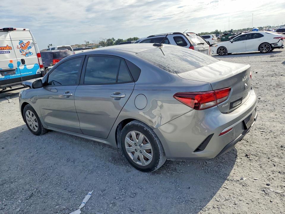 2022 KIA Rio — VIN 3KPA24AD6NE454792, şəkil 2