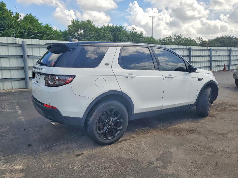 SALCR2BG3HH641898 2017 Land Rover Discovery photo no. 3