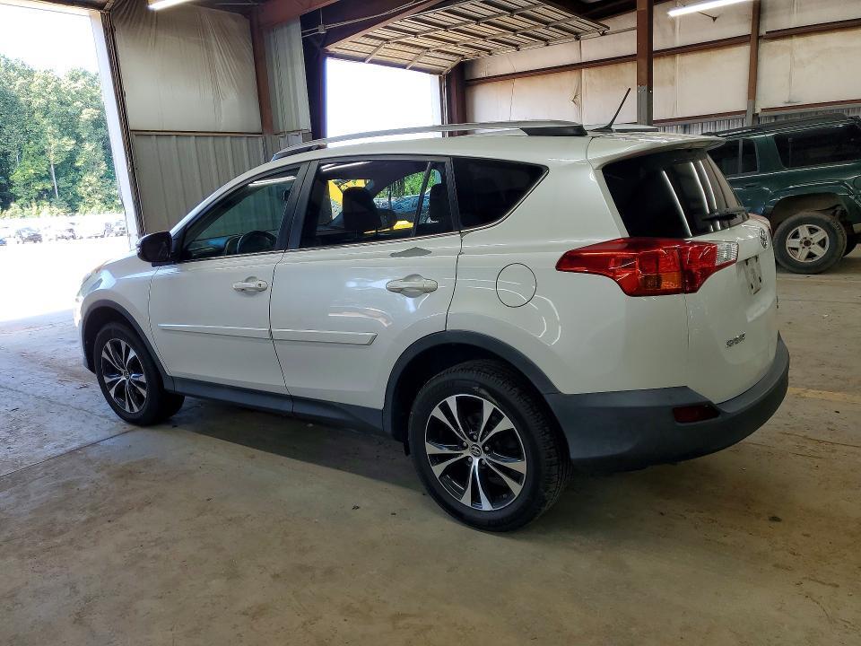2T3DFREV2FW398583 2015 Toyota RAV4 photo no. 2