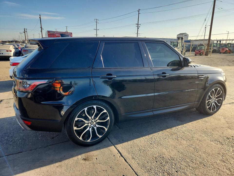 SALWG2RV2KA847558 2019 Land Rover Range Rover photo no. 3